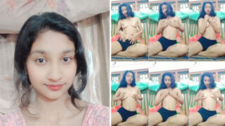You Desi College Girl Showing Her Boobs