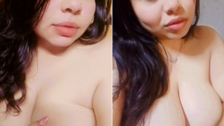 Sexy Big Boobs Desi Babe Fingering Her Cute Shaved Pussy