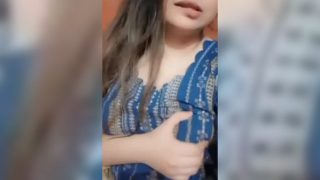 Smoking Hot Curvy Desi Maal Showing Her Big White Boobs