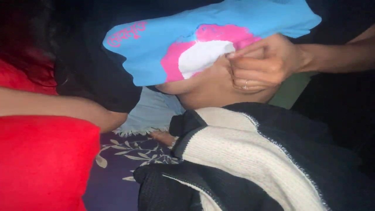 Sexy Mallu Girl Playing With Her Delicious Big Boobs